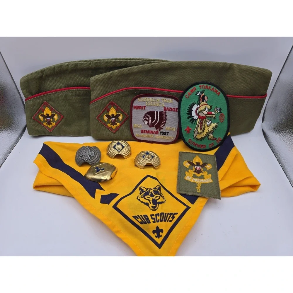 VTG Boy Scouts Lot – Hats with Patches, Cub Scouts & Neckerchiefs